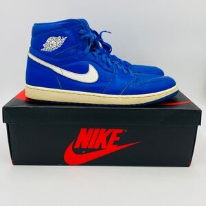 NIKE AIR JORDAN 1 RETRO HIGH OG BASKETBALL SHOE - SIZE 16 - PRE-OWNED W/ OG BOX